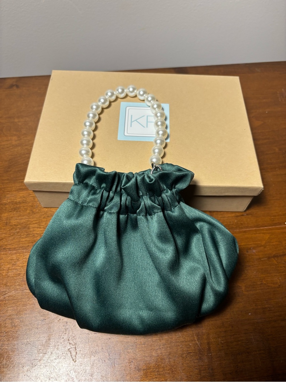 Flower Girl Satin Pearl-Handle Bag